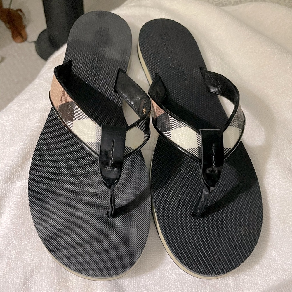 Burberry nova check flip